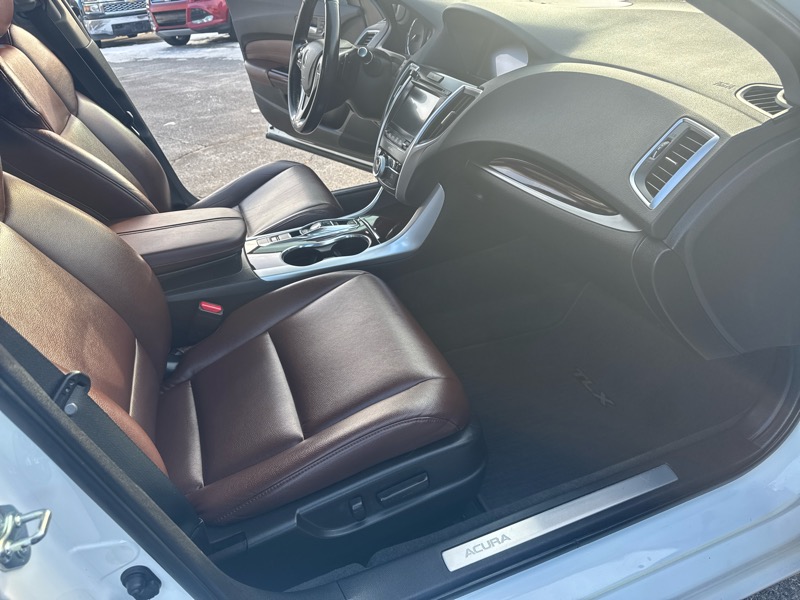 Acura TLX 3.5L FWD 2016