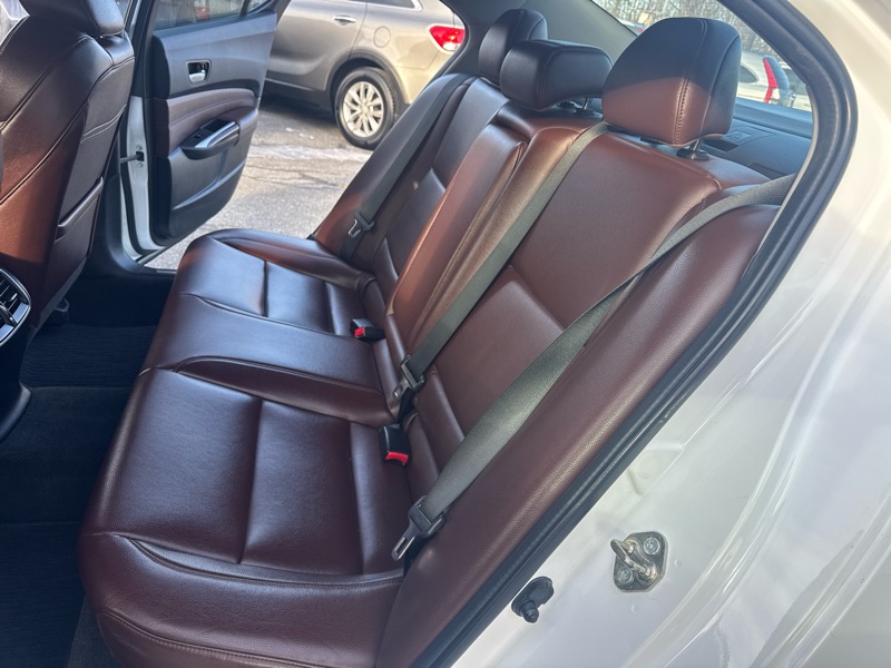 Acura TLX 3.5L FWD 2016