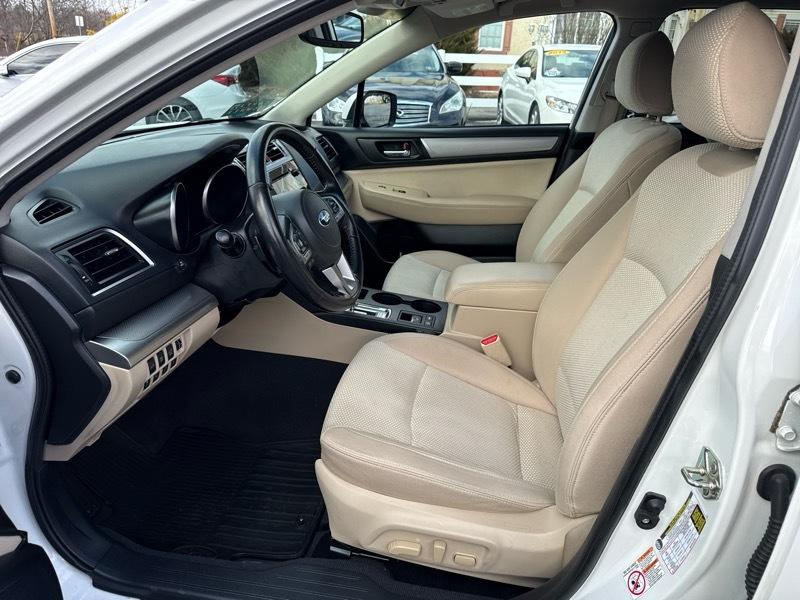 Subaru Outback 2.5i Premium 2016