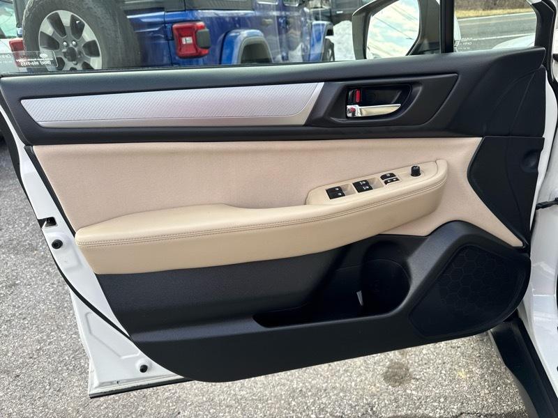 Subaru Outback 2.5i Premium 2016