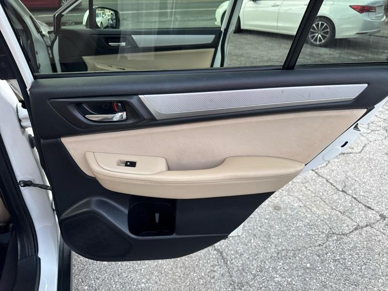 Subaru Outback 2.5i Premium 2016