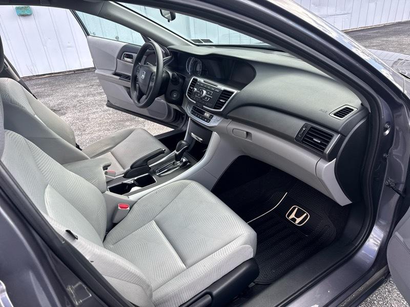 Honda Accord LX 4-Door Sedan 2014