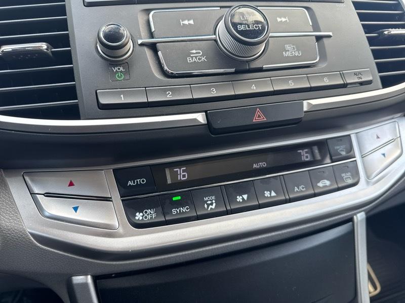 Honda Accord LX 4-Door Sedan 2014