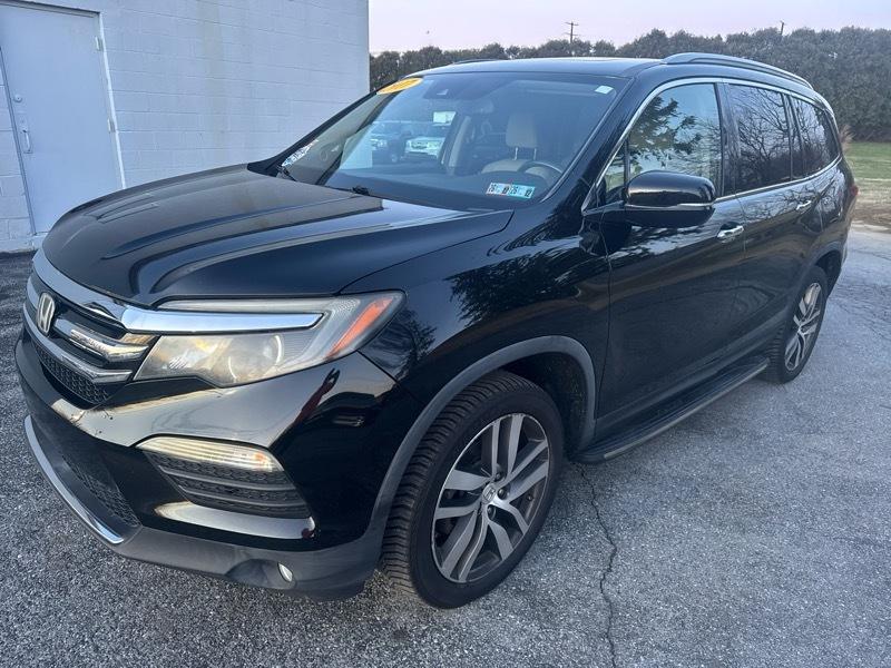 Honda Pilot Touring 4WD 2017