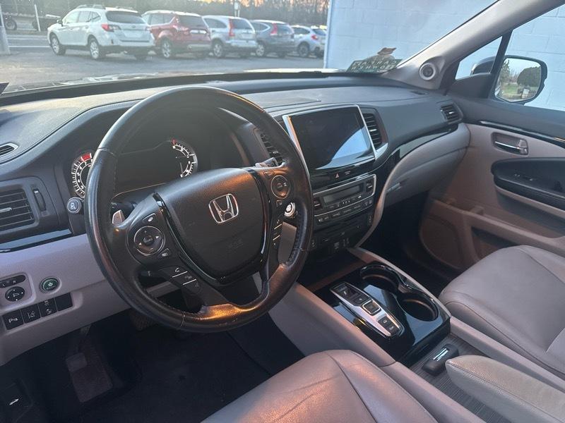 Honda Pilot Touring 4WD 2017