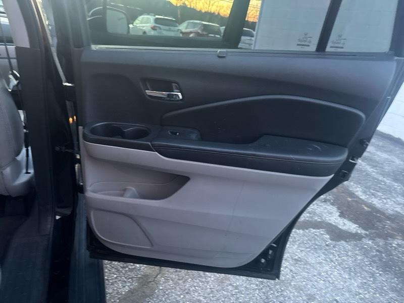 Honda Pilot Touring 4WD 2017