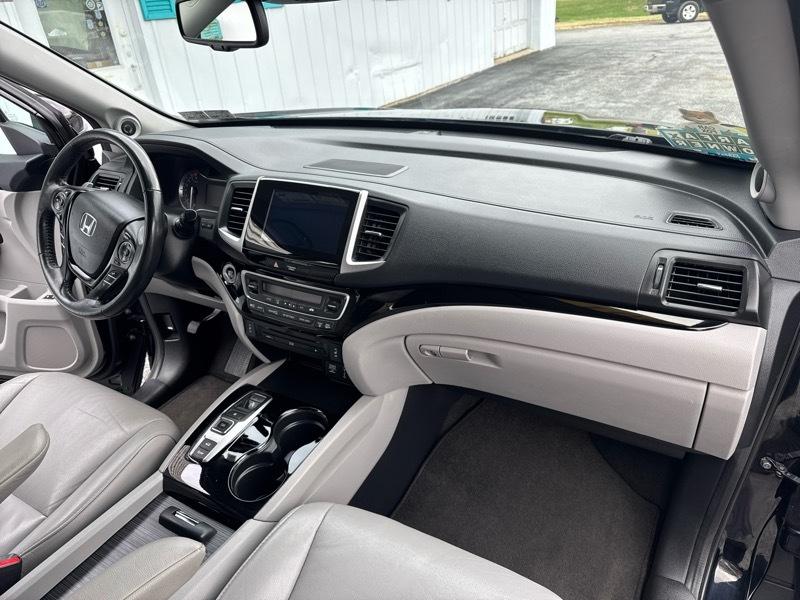 Honda Pilot Touring 4WD 2017