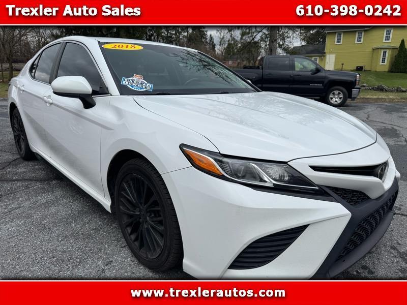2018 Toyota Camry SE 4D Sedan