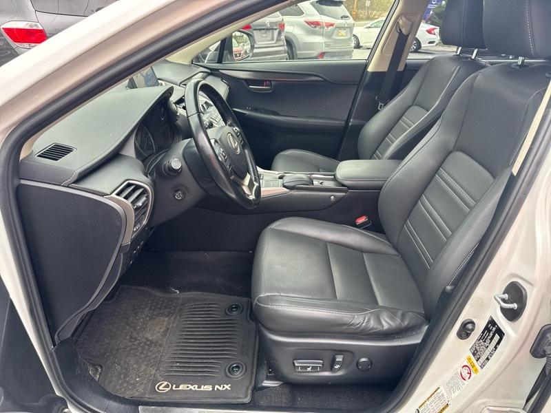 Lexus NX 200t AWD 2017