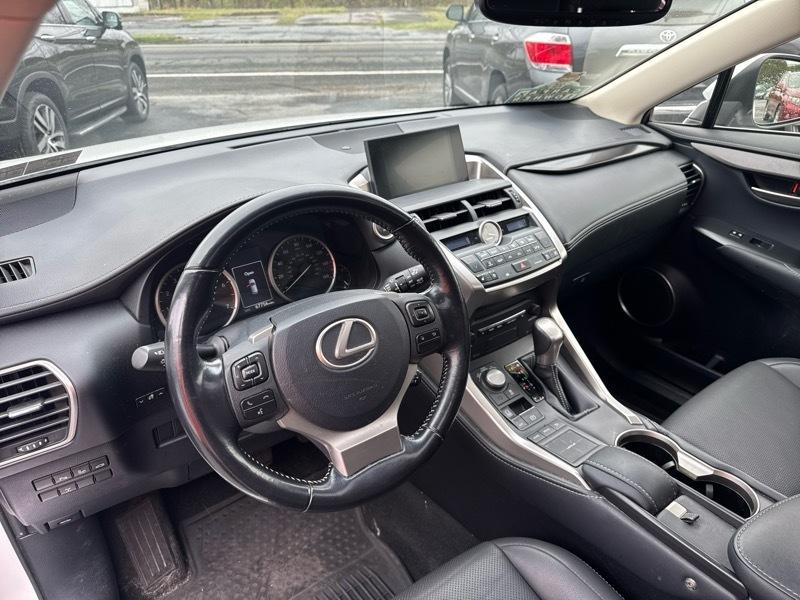 Lexus NX 200t AWD 2017