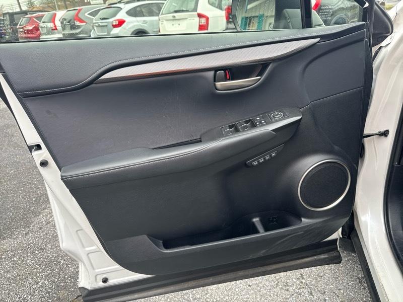 Lexus NX 200t AWD 2017