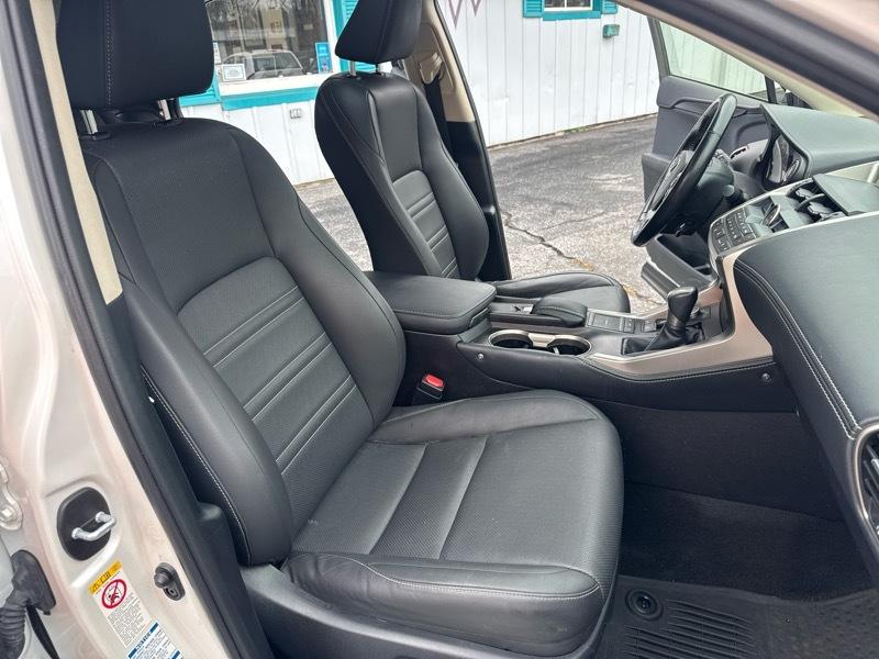 Lexus NX 200t AWD 2017