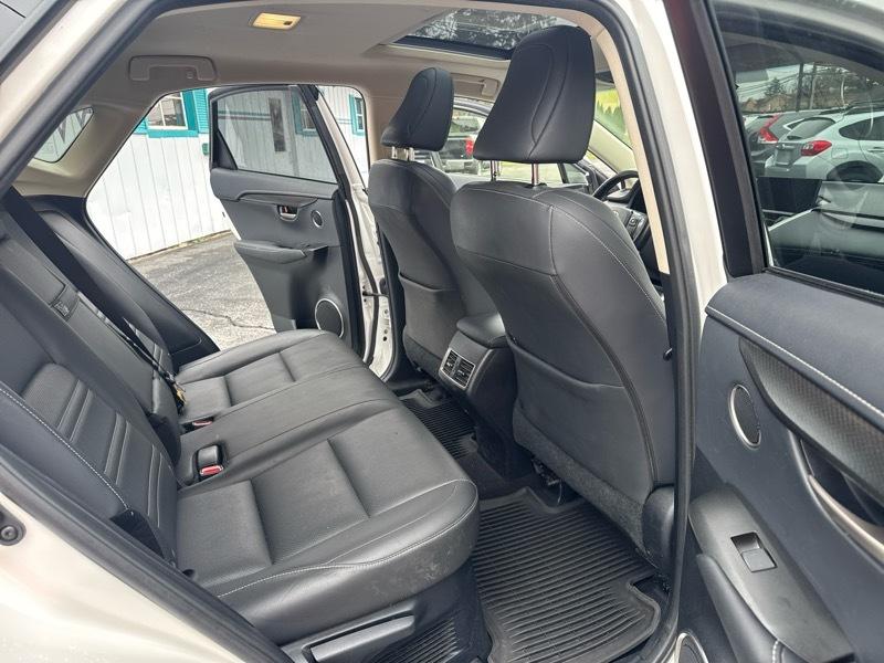 Lexus NX 200t AWD 2017