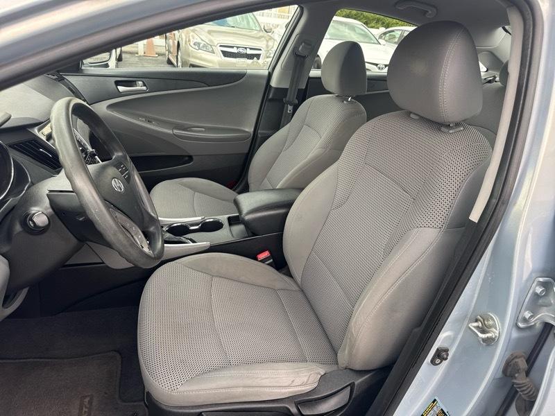 Hyundai Sonata GLS Auto 2011