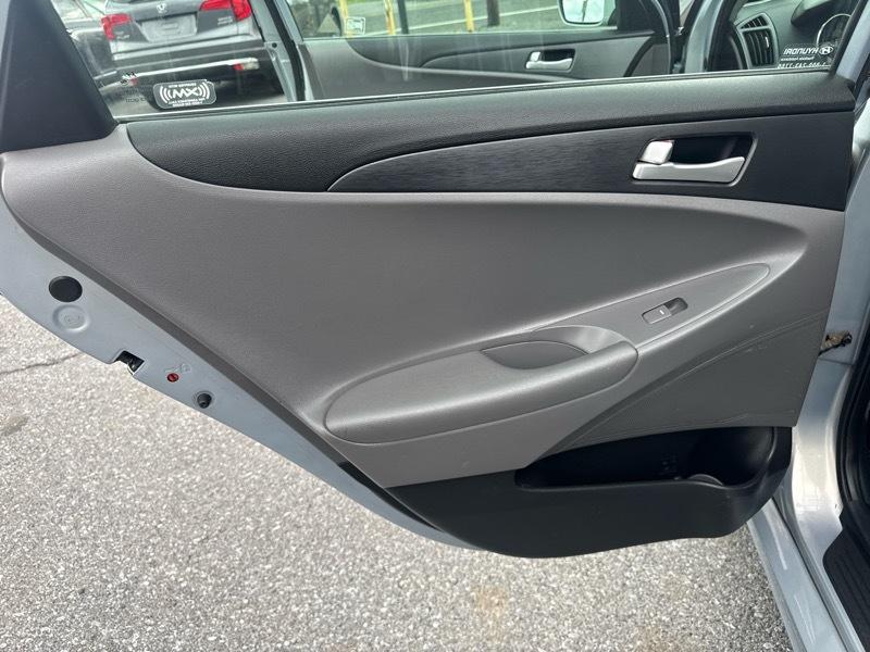 Hyundai Sonata GLS Auto 2011