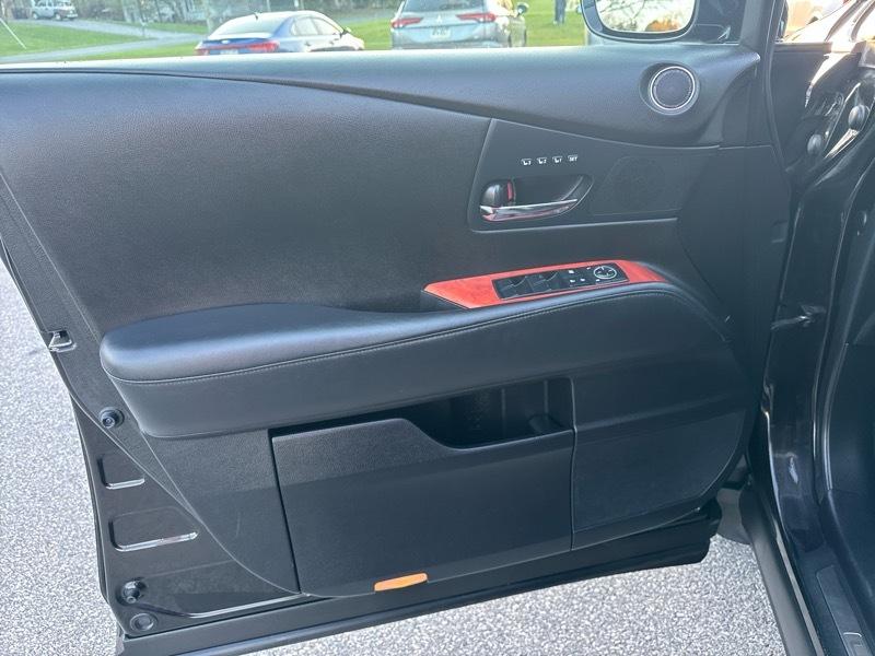 Lexus RX 350 4D SUV AWD 2012