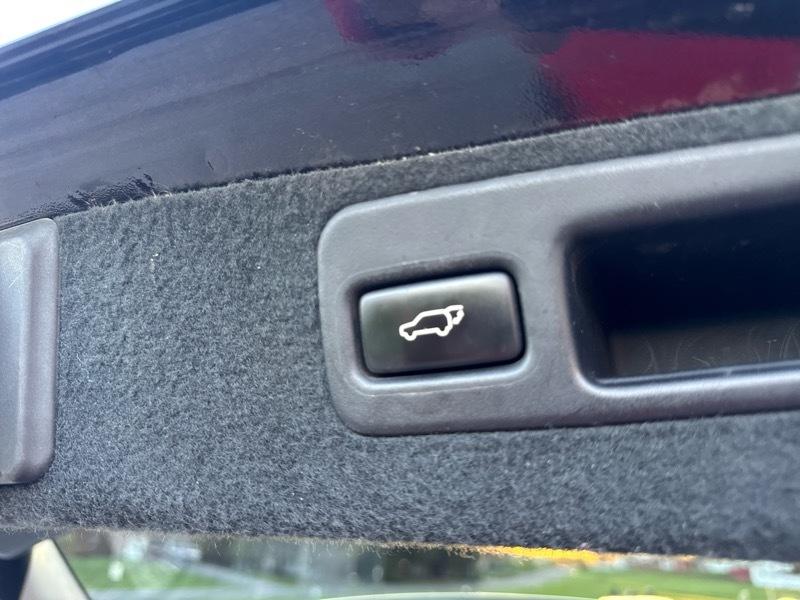 Lexus RX 350 4D SUV AWD 2012