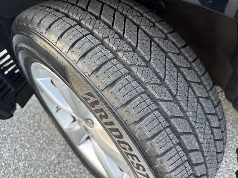 Lexus RX 350 4D SUV AWD 2012