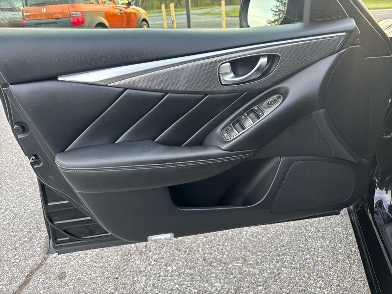 Infiniti Q50 4dr Sdn AWD 2015