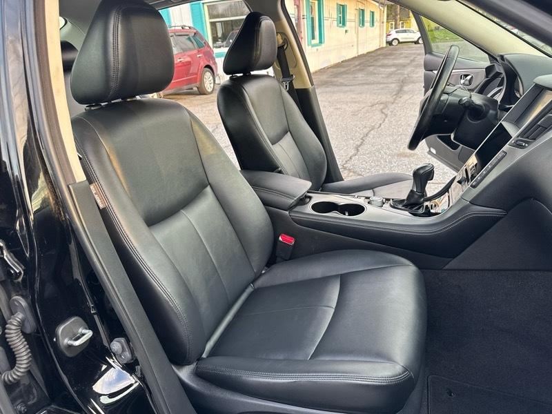 Infiniti Q50 4dr Sdn AWD 2015