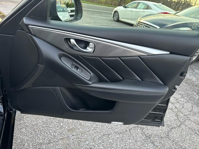 Infiniti Q50 4dr Sdn AWD 2015