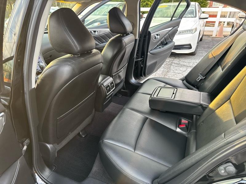 Infiniti Q50 4dr Sdn AWD 2015