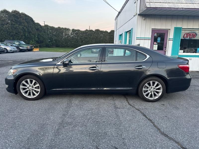 Lexus LS 460 L Luxury Sedan AWD 2011