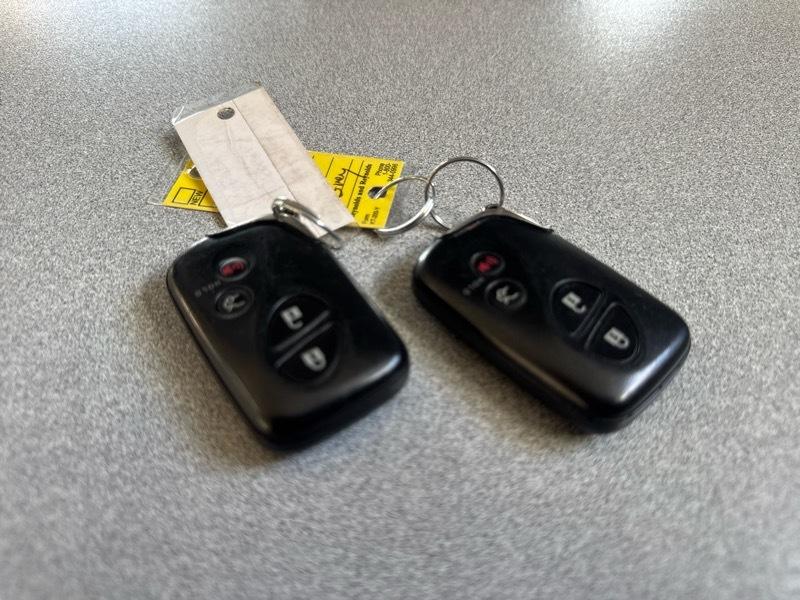 Lexus LS 460 L Luxury Sedan AWD 2011