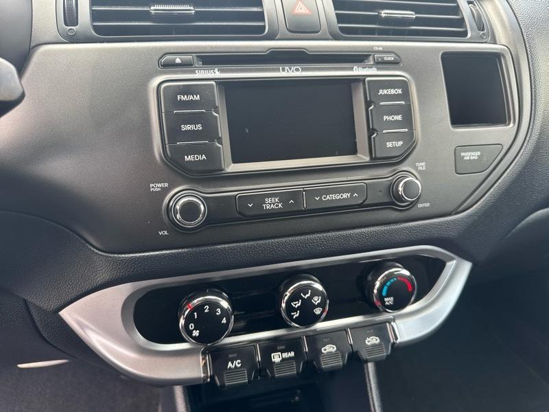 Kia Rio5 SX 2014