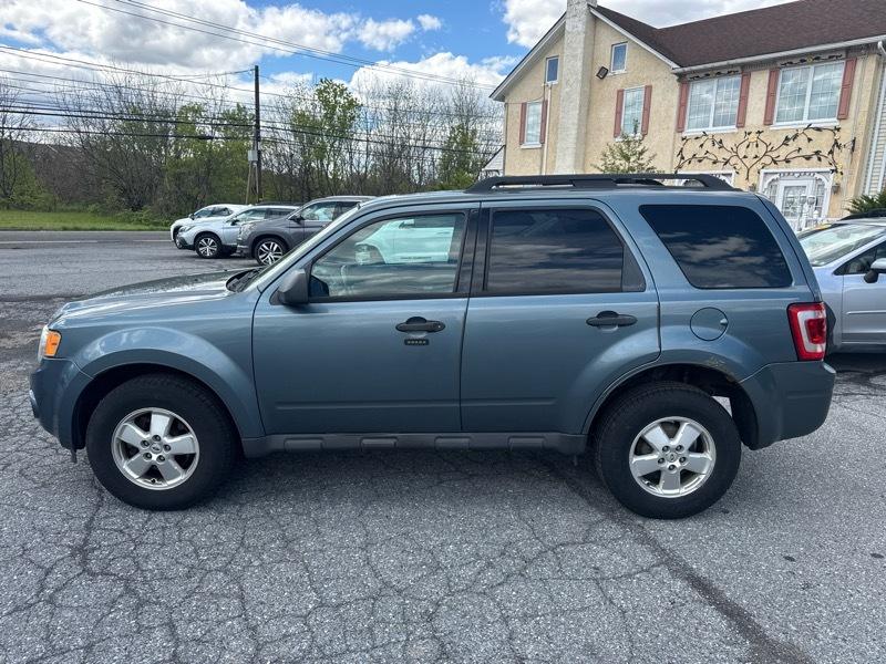Ford Escape XLT 4WD 2012