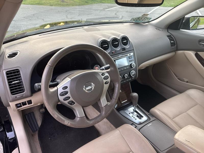 Nissan Altima 2.5 SL 2010
