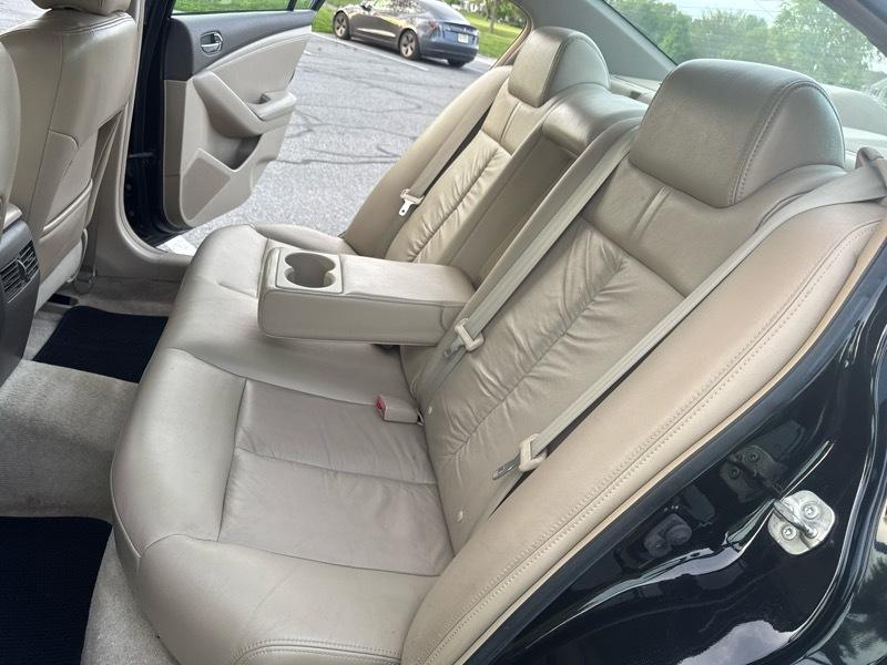 Nissan Altima 2.5 SL 2010