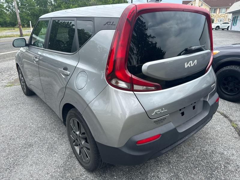 Kia Soul EX 2022