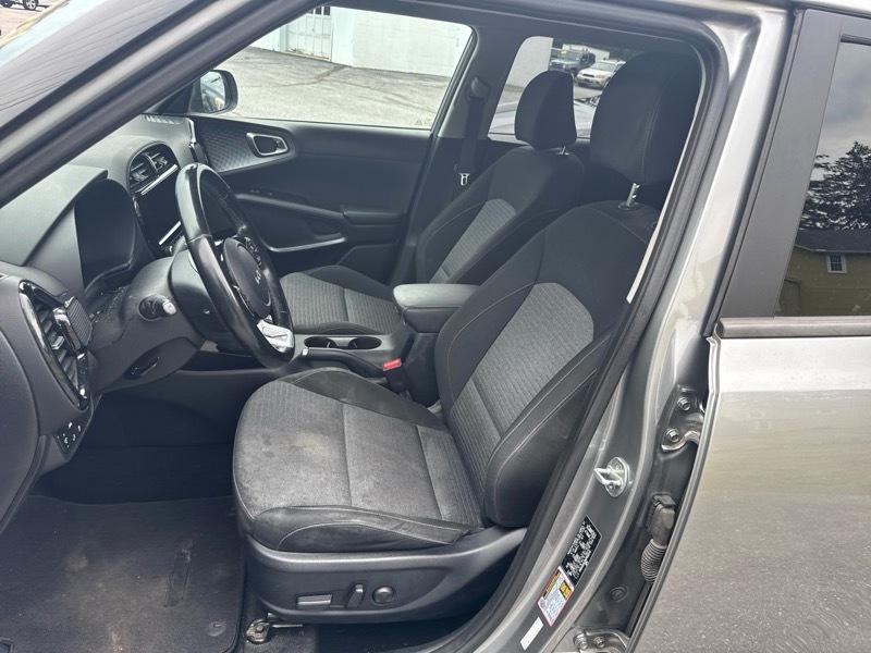 Kia Soul EX 2022