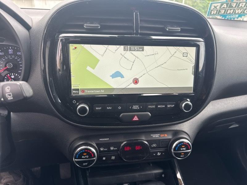 Kia Soul EX 2022