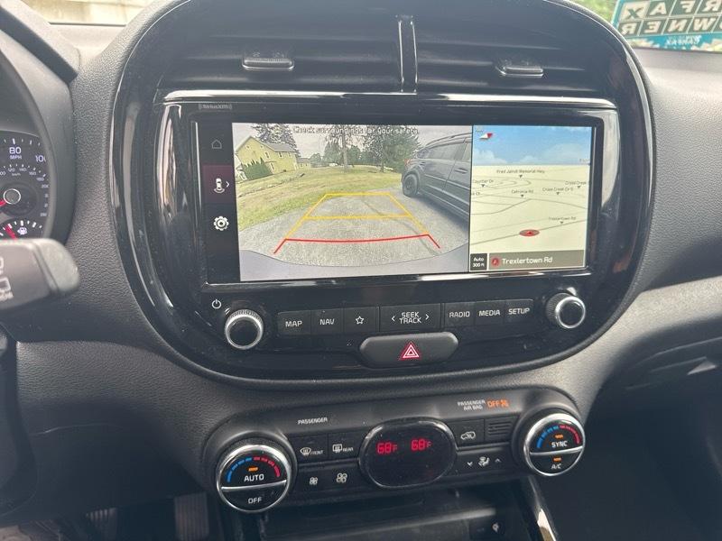 Kia Soul EX 2022