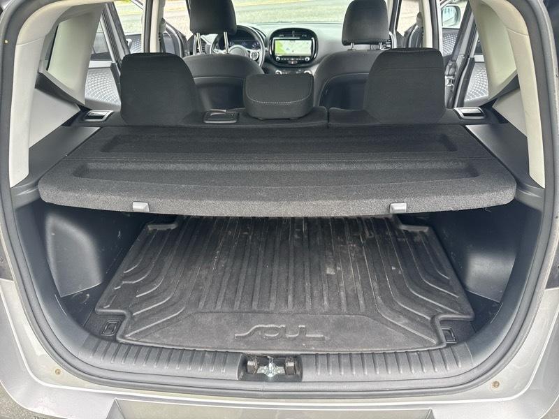 Kia Soul EX 2022