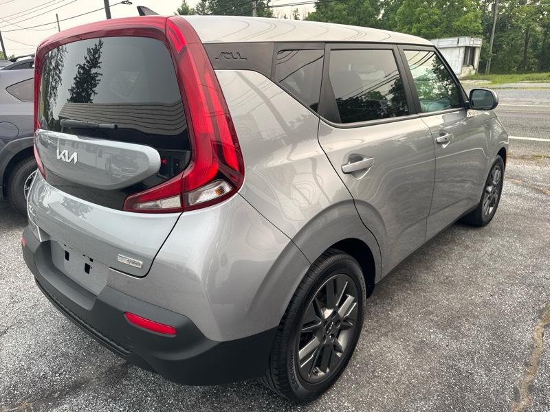 Kia Soul EX 2022