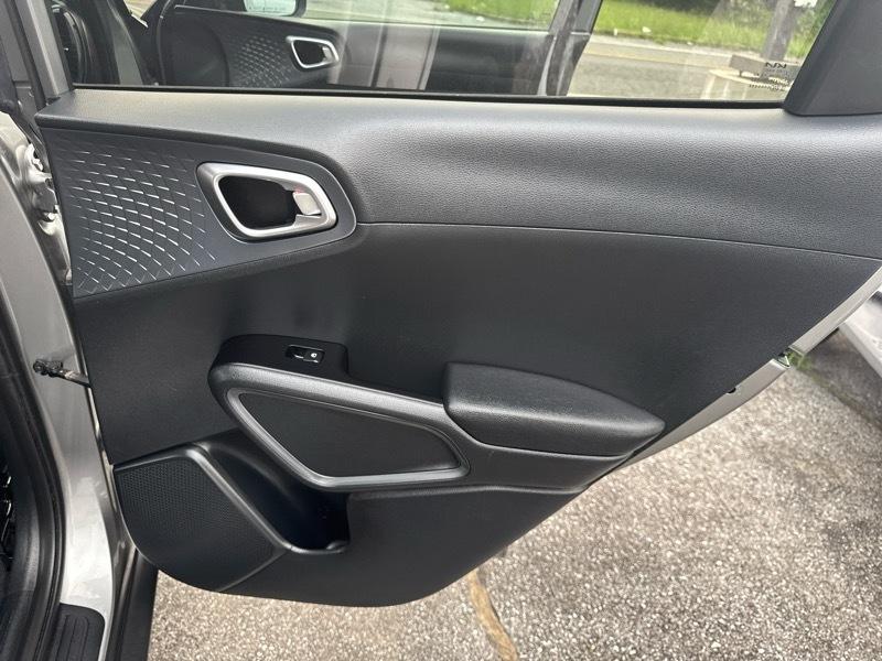 Kia Soul EX 2022