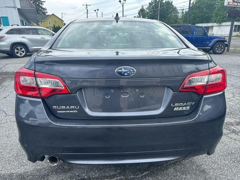 Subaru Legacy 2.5i Premium 2017