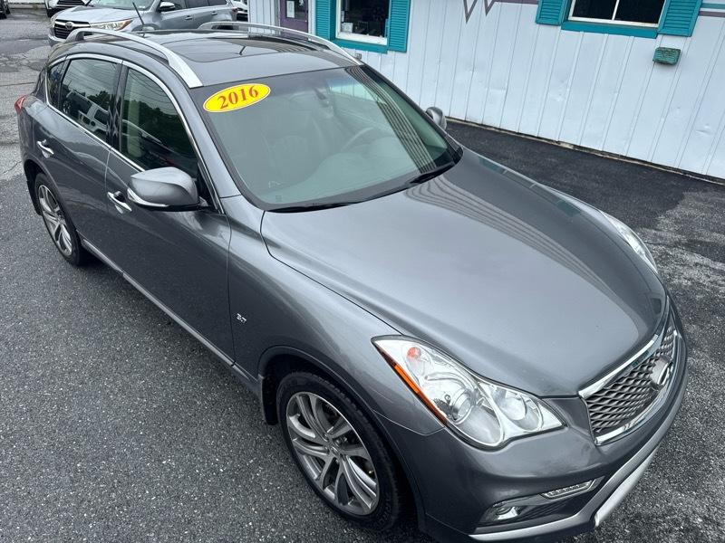 Infiniti QX50 4D SUV AWD 2016