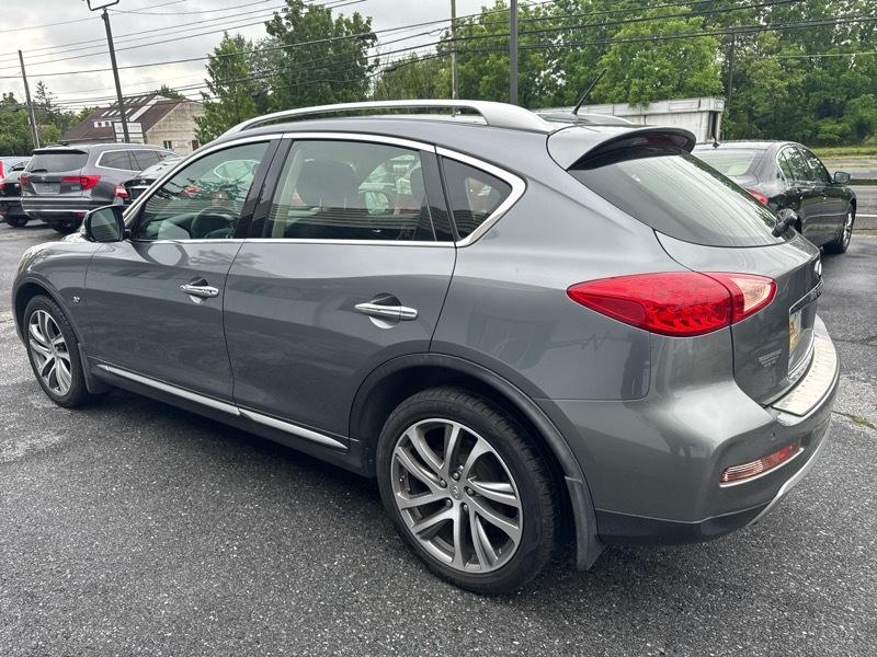 Infiniti QX50 4D SUV AWD 2016