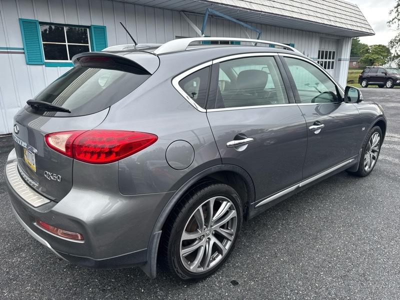 Infiniti QX50 4D SUV AWD 2016