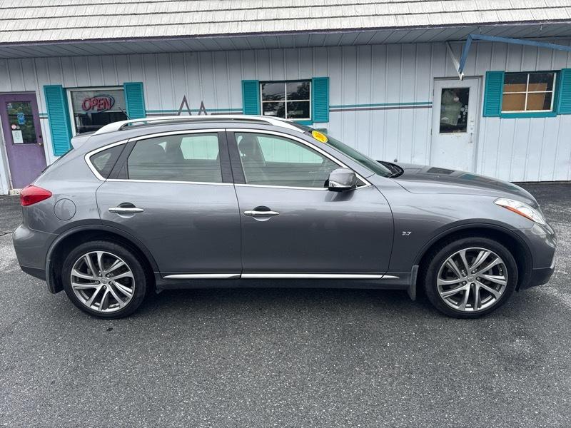 Infiniti QX50 4D SUV AWD 2016
