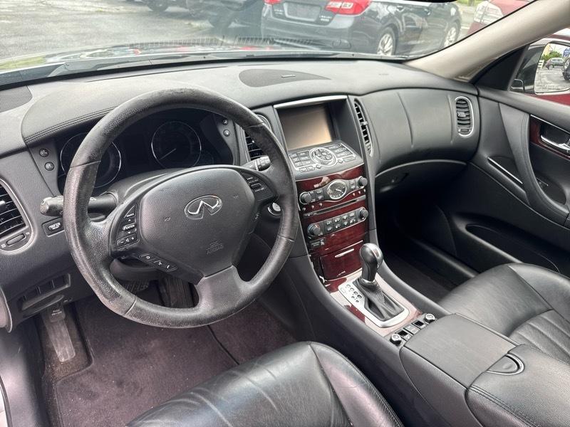 Infiniti QX50 4D SUV AWD 2016