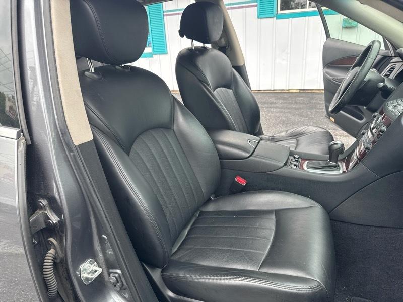 Infiniti QX50 4D SUV AWD 2016