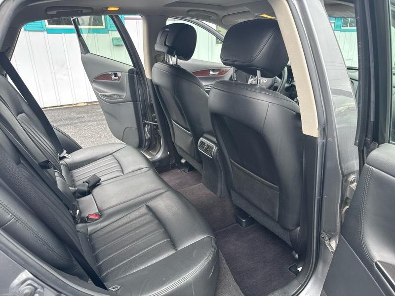 Infiniti QX50 4D SUV AWD 2016