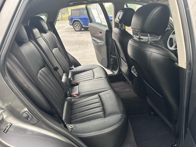 Infiniti QX50 4D SUV AWD 2016
