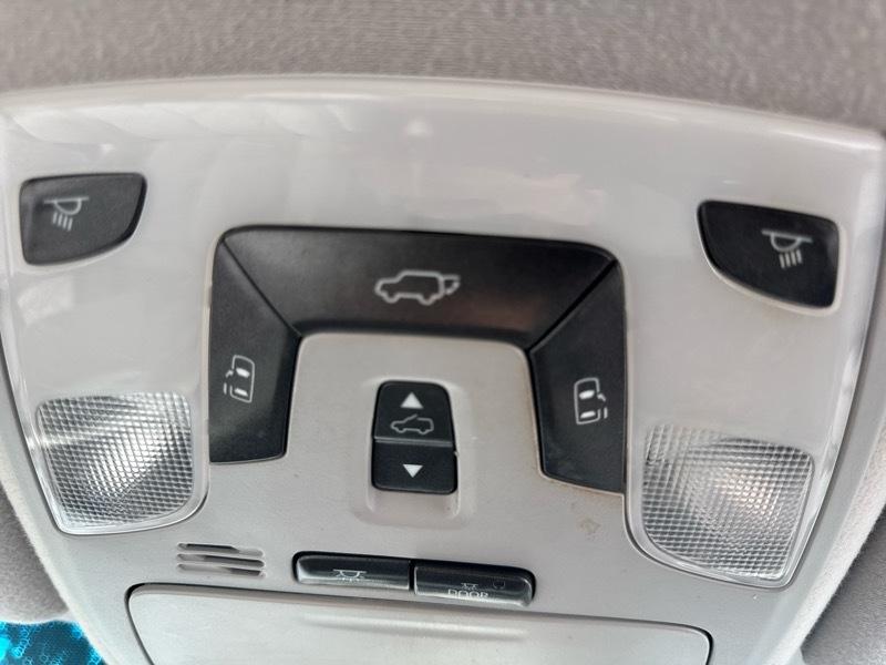 Toyota Sienna XLE FWD 8-Passenger V6 2014