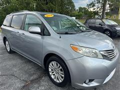 2014 Toyota Sienna 